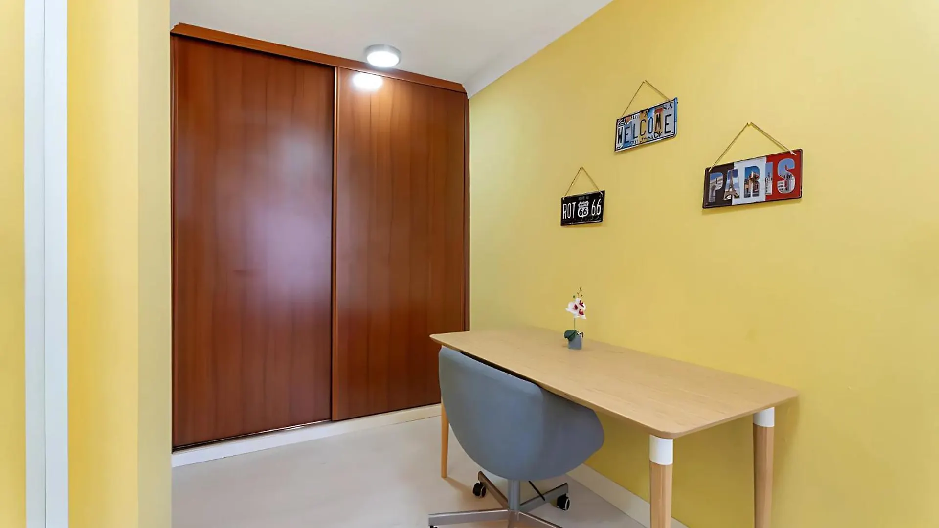 Apartamento En Calle Heraclio Sanchez La Laguna  La Laguna (Tenerife)